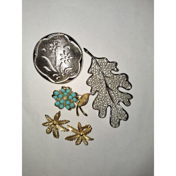 Sarah Coventry Lot of 4 Items - Picture 10 of 10